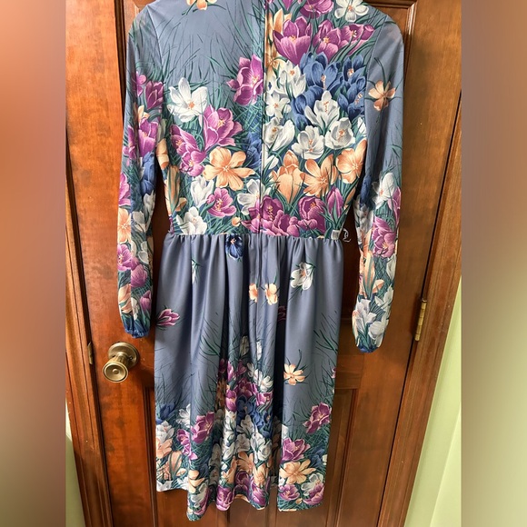 BOSTON MAID VTG 80s Pretty floral dress w/semi sheer sleeves. Size 10 - Picture 5 of 11